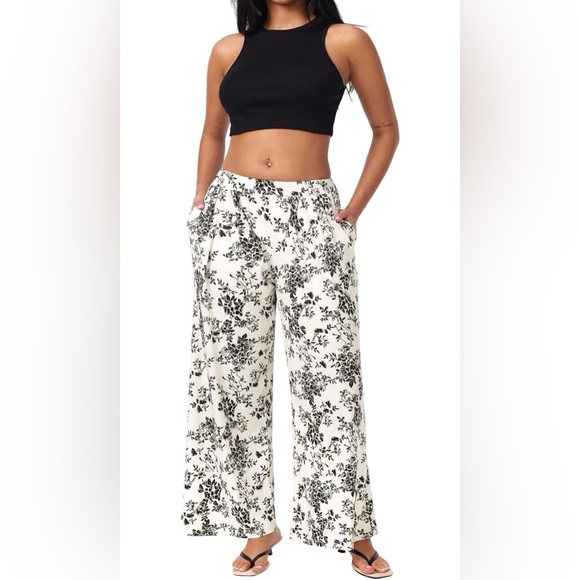 Cider Pants - CIDER Floral Black and White Women's Pants sz M NWT